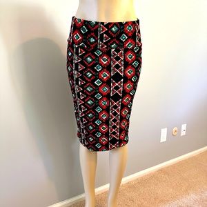 NWOT LuLaRoe Pencil Skirt Size M Black & Red Aztec Pattern